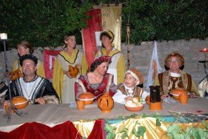Apimarche - A cena con i priori Apimarche-A-cena-con-i-priori