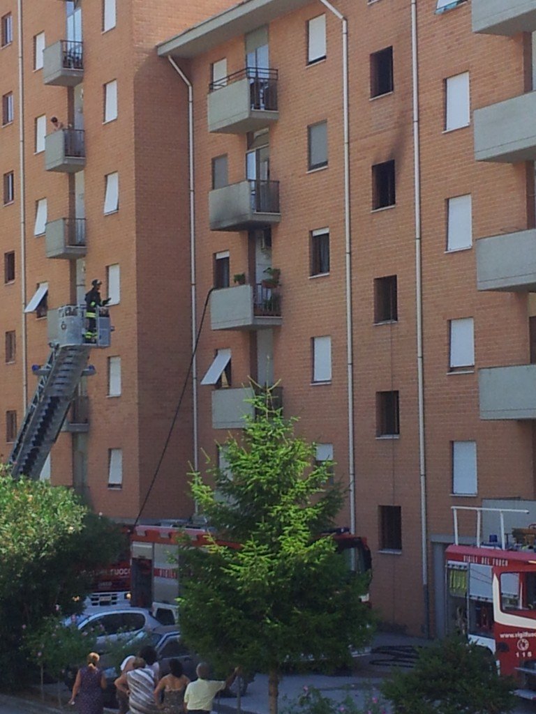 Incendio-Tolentino-2-768x1024