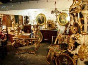 Stand_antiquariato