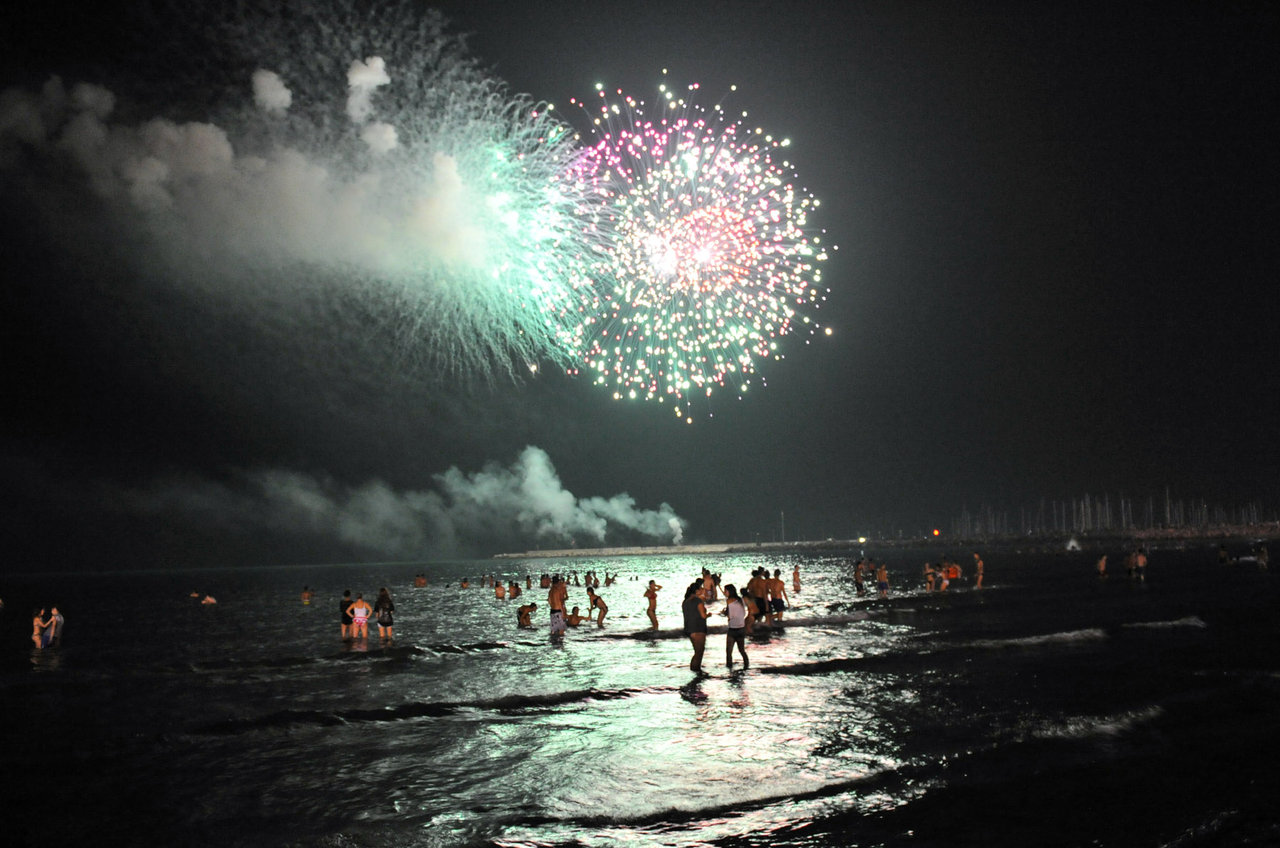 fuochi_artificio_ferragosto_civitanova (5) fuochi_artificio_ferragosto_civitanova-5