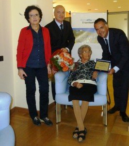 100-anni-266x300