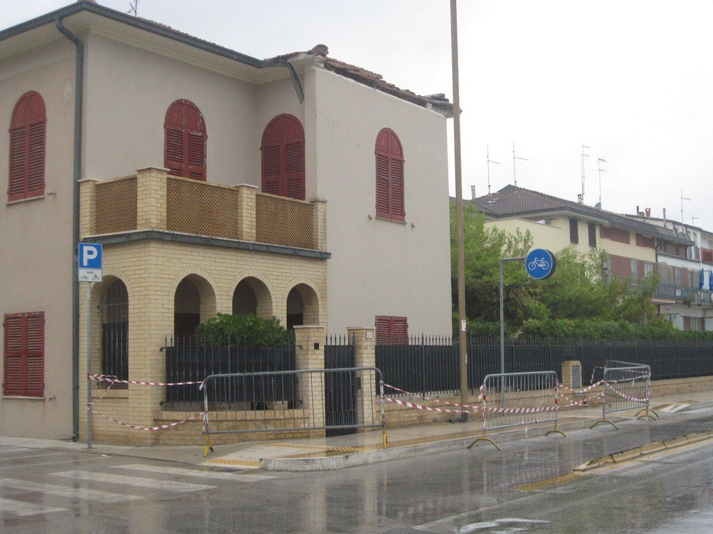 civitanova-tetto-crollato-sara-banella-2