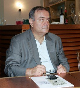 conferenza-stampa-macerata-ospitale-5-274x300