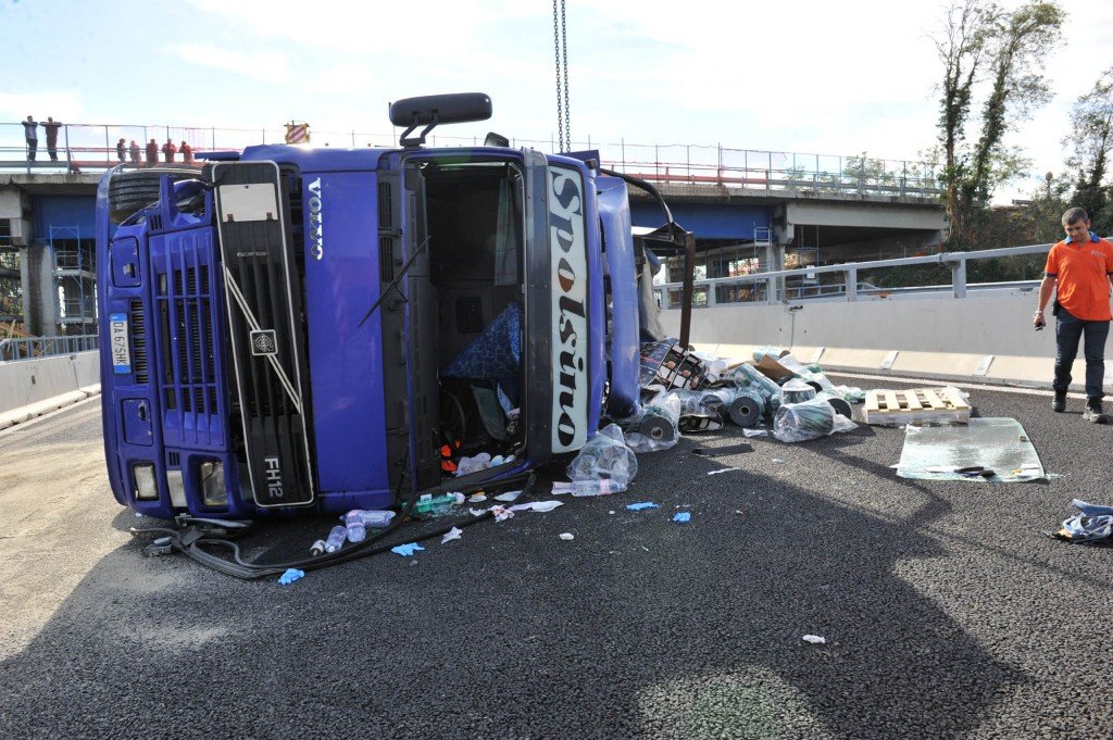 INCIDENTE A 14 (1) INCIDENTE-A-14-1-1024x681