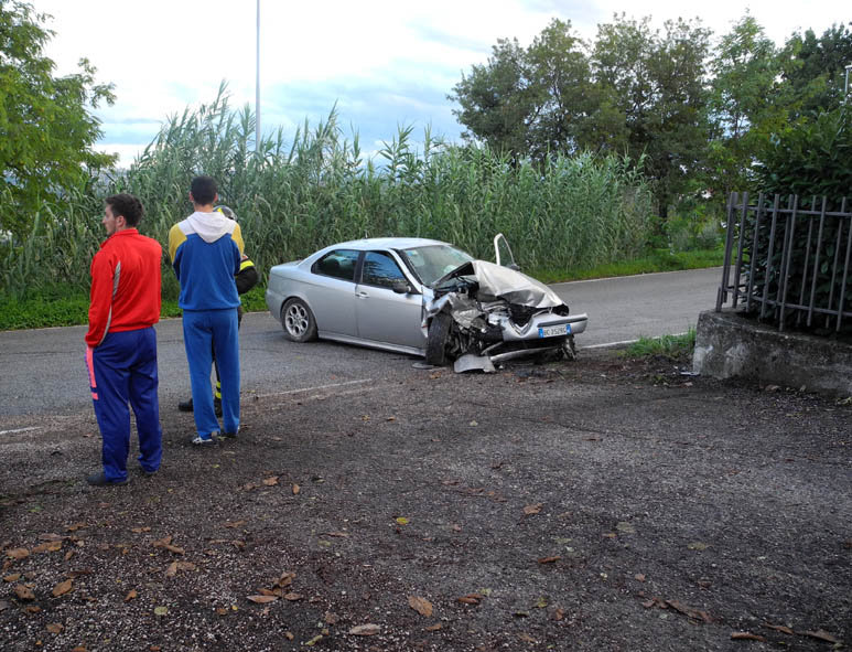 Incidente stradale macerata vergini (2) Incidente-stradale-macerata-vergini-2