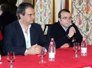 Roberto Fiore e il coordinatore provinciale Tommaso Golini durante un recente incontro a Macerata