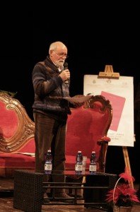 C-Presentazione-libro-«Io-e-il-Professore»-04WF2I31891-198x300