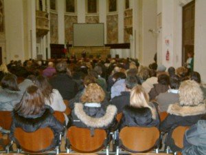unimc2012_auguri_rettore_al_personale-300x225