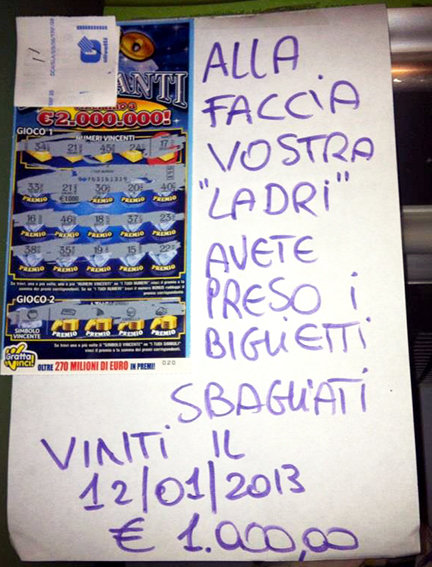 Nonostante il furto un gratta e vinci con un premio sostanzioso è finito in mano a un cliente e non ai ladri