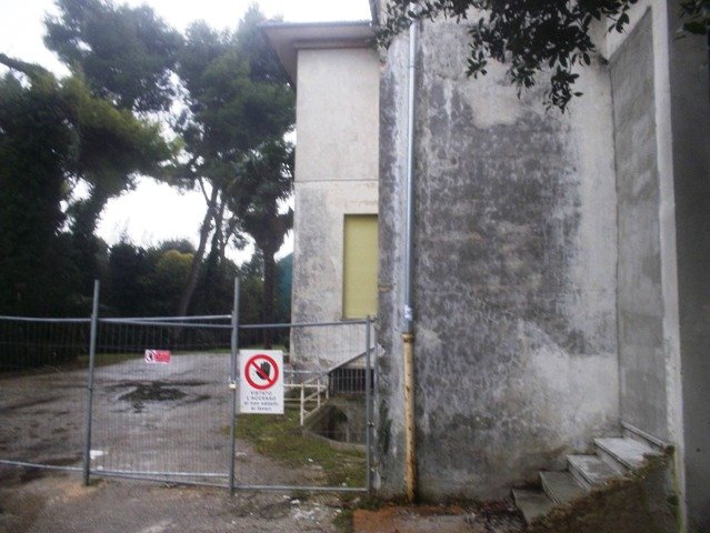 Ex scuola elementare Gramsci, Porto Recanati