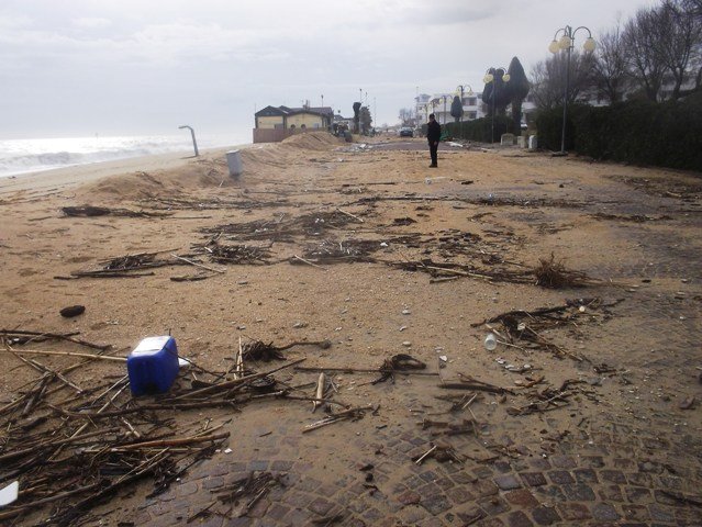 LUNGOMARE-3