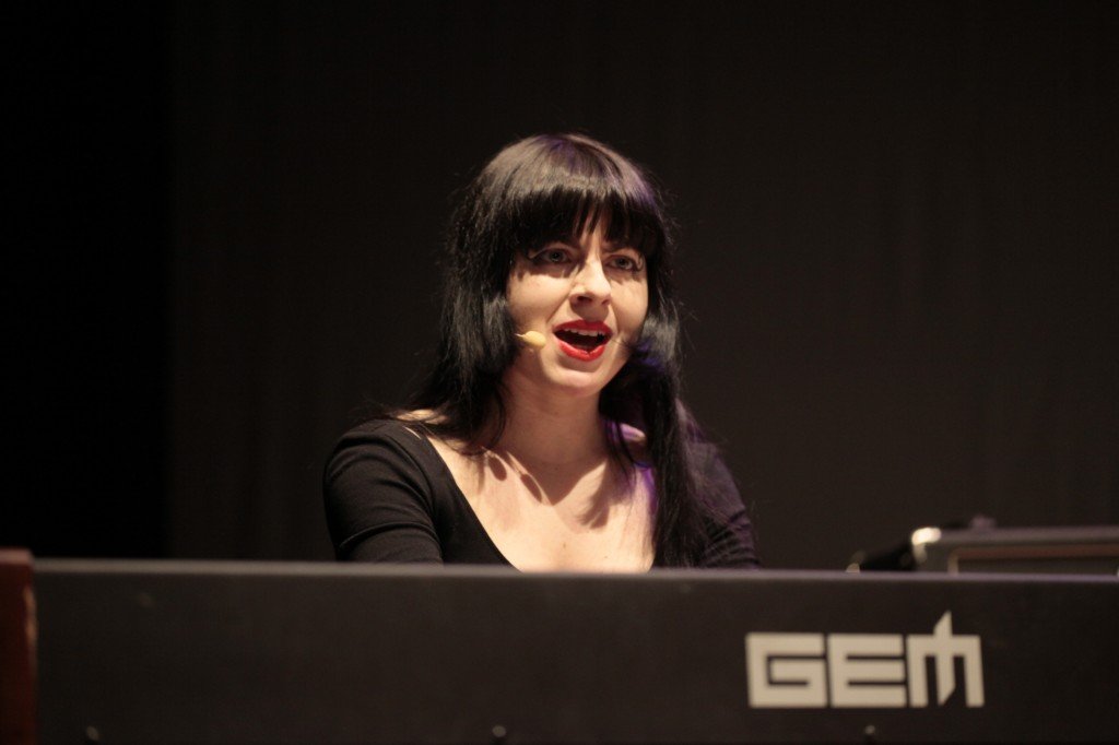 ROBERTA GIALLO 1