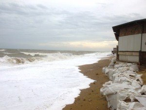 Il mare grosso allo chalet La Rotonda