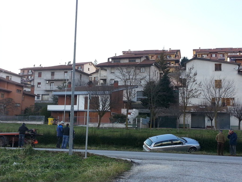 auto furistrada castelraimondo