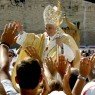 Benedetto XVI durante la visita ad Ancona