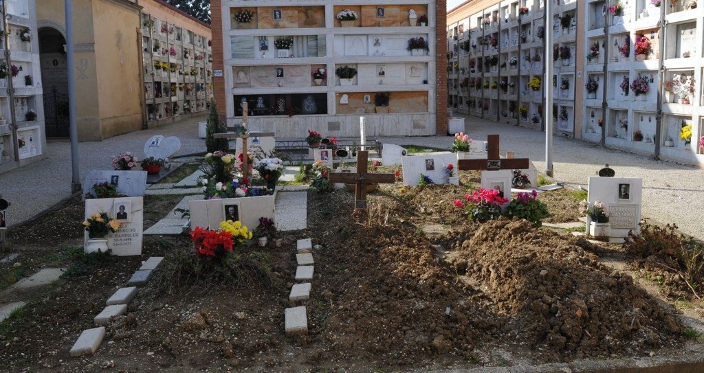 L'area del cimitero di San Marone dove è stato sepolto Nicola Lelli