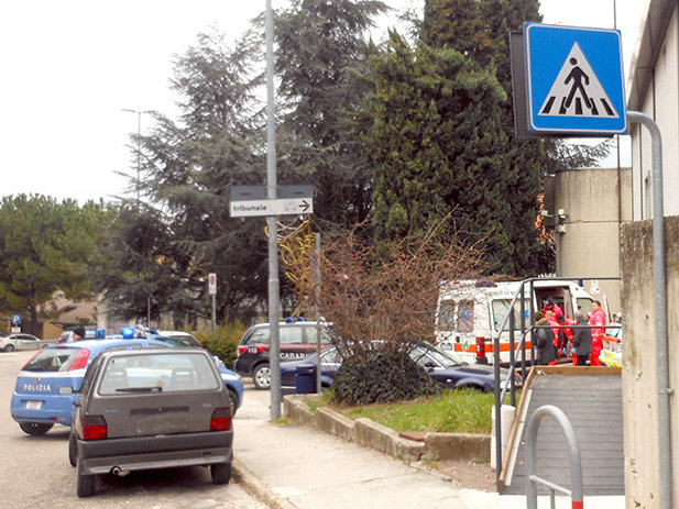 fuoco_tribunale (5)