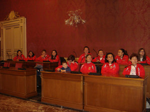 Un gruppo di atlete del Softball Macerata