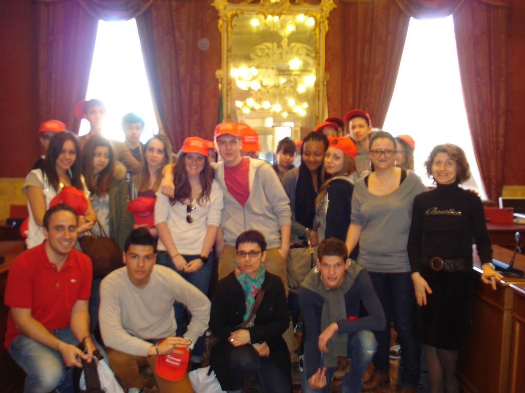 Il gruppo di studenti francesi in comune