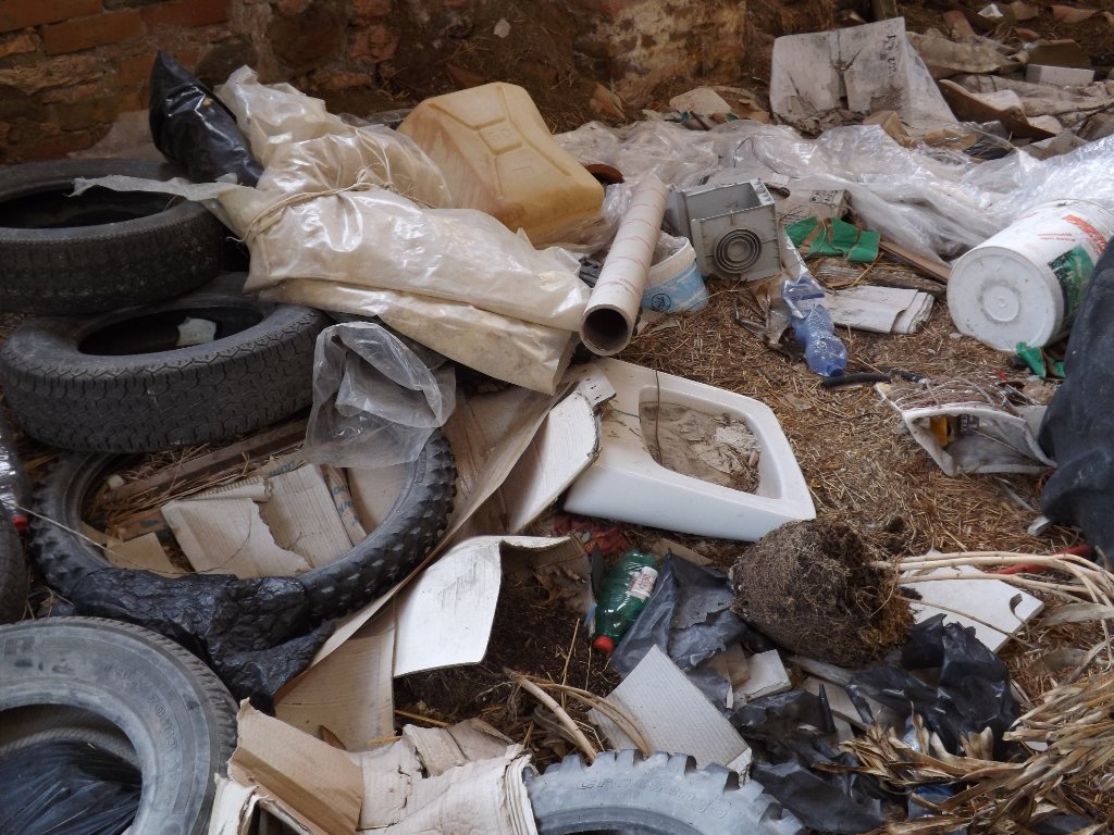 discarica san gregorio (6)