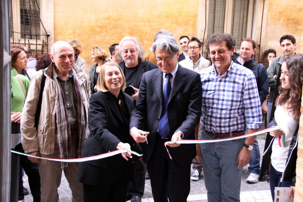 Taglio del nastro