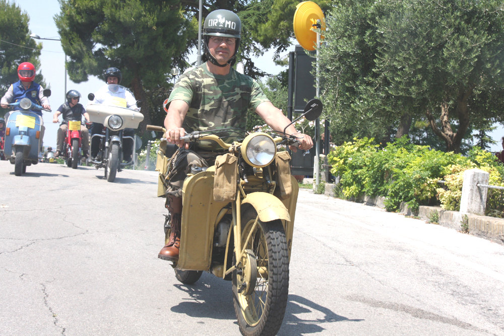 15 - Moto da guerra superalche, guzzi 500, anno di fabbricazione 1945