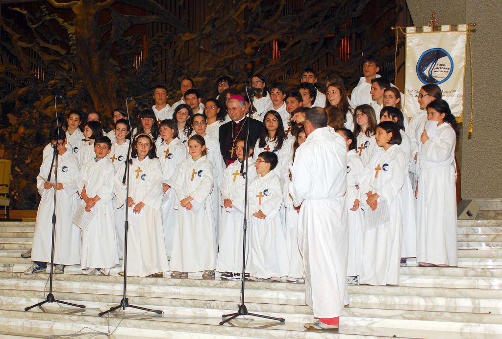 2010 - 29 maggio - Roma - Vaticano - Udienza di Papa Benedetto XVI per Padre Matteo Ricci 3