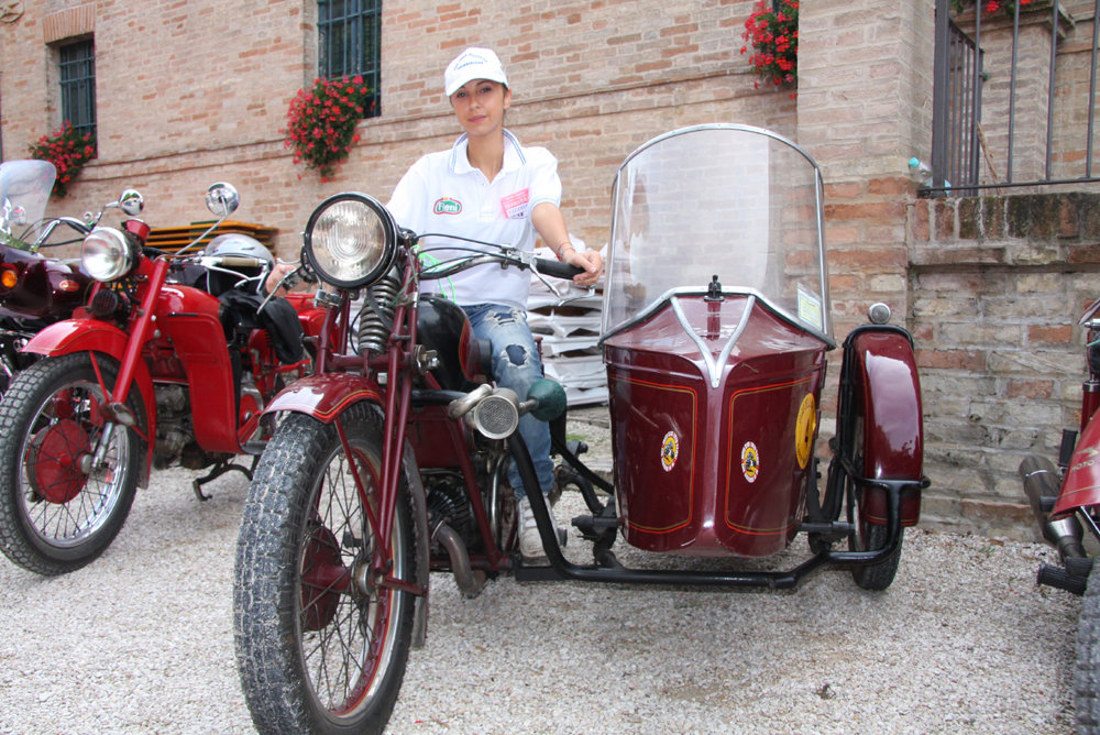 24-Sport-15-Guzzi-con-sidecars-anno-di-fabbricazione-1931