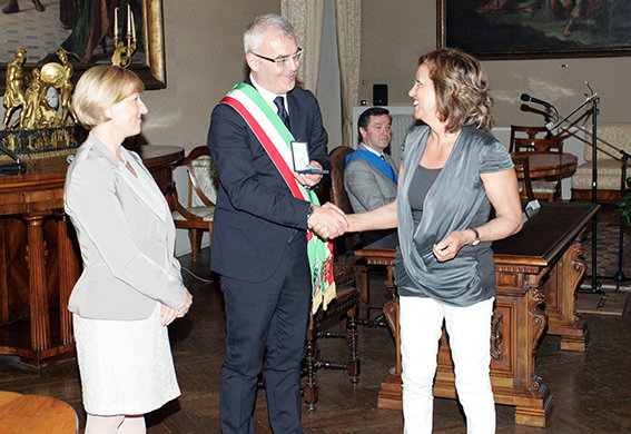 Medaglie_onore_ex_Deportati (13)