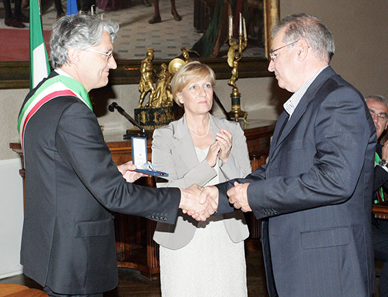 Medaglie_onore_ex_Deportati (7)