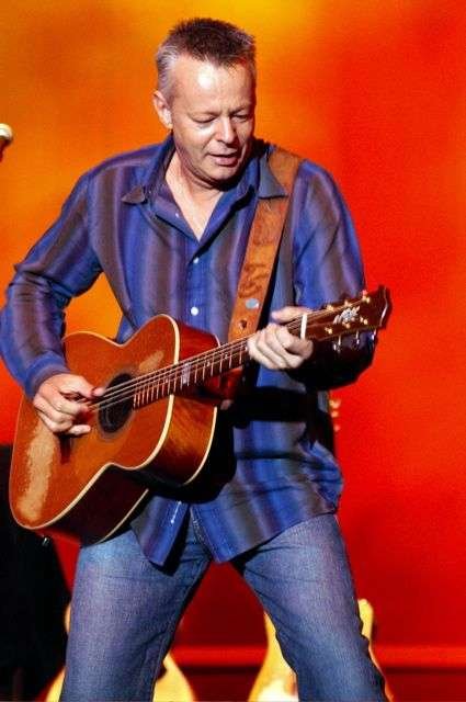 Tommy-Emmanuel1