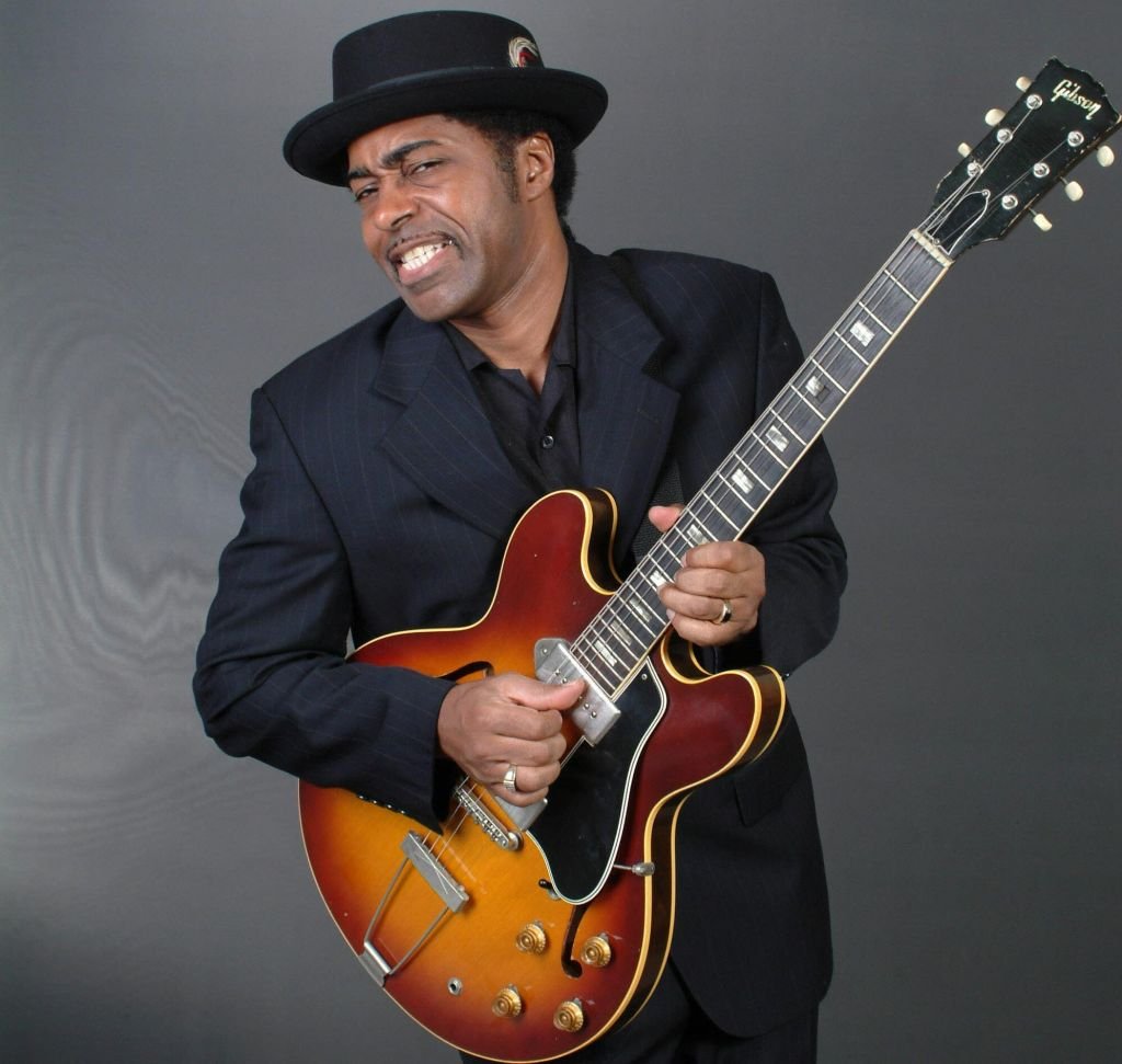 Vasti-Jackson-new-pix