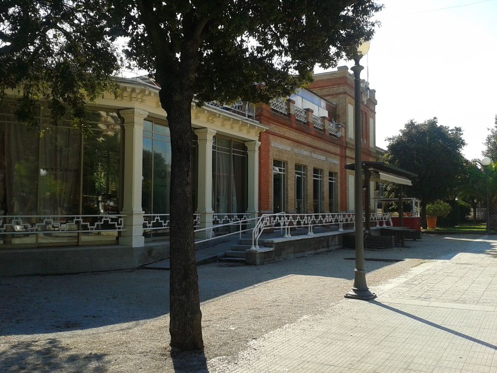palazzina liberty lido cluana 