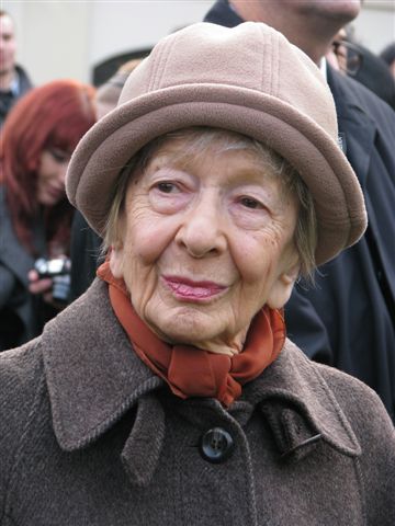 Wislawa_Szymborska_