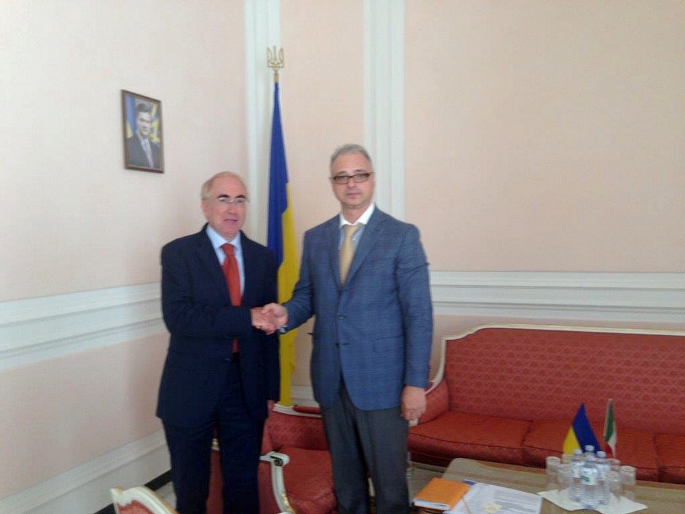 luigi_lacche_ambasciatore_Perelygi