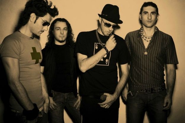 Negrita-tour