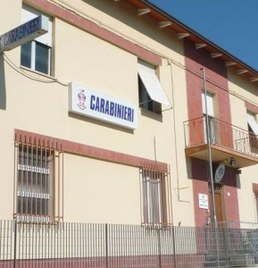 La caserma dei carabinieri di Montecosaro