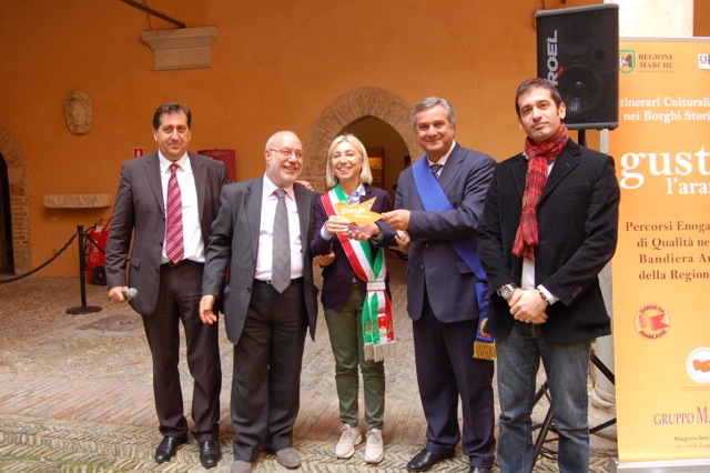 gradara bandiere arancioni (2)