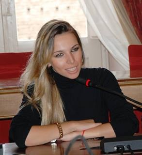 Laura Perini