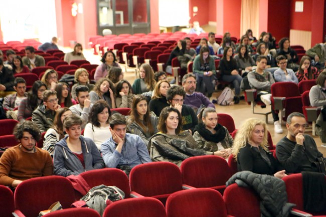 Cam_Com_progettoMeta (3)