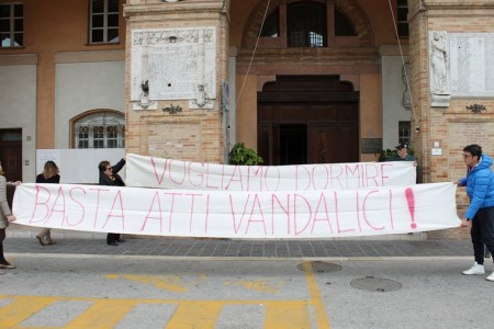 La protesta dei residenti nei mesi scorsi