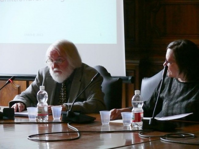 Il professor Ehilich durante una lezione