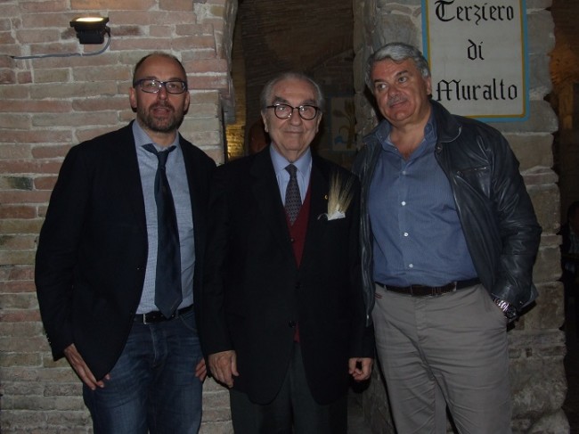 Gualtiero Marchesi in visita alle taverne (1)
