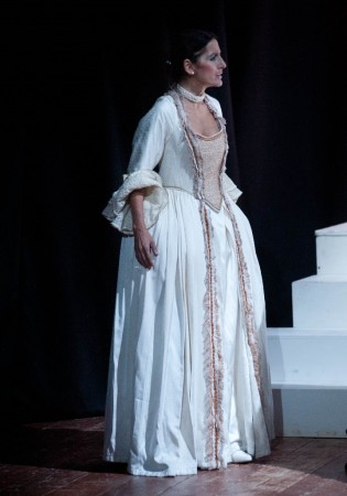 Lucia De Luca «Donna Elvira»