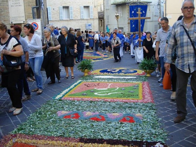 infiorata_corpus_domini_monte_san_giusto (4)