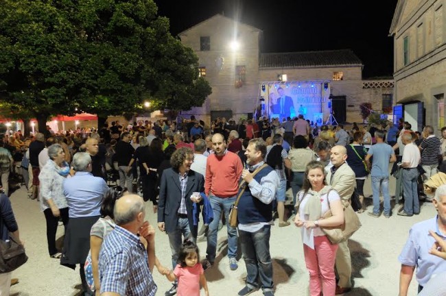Un momento della festa alla tenuta Lucangeli