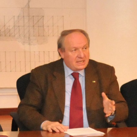L'assessore al diritto allo studio Marco Luchetti