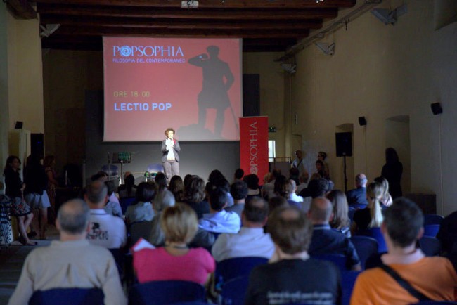 Un momento della conferenza stampa organizzata questa mattina al Castello della Rancia di Tolentino