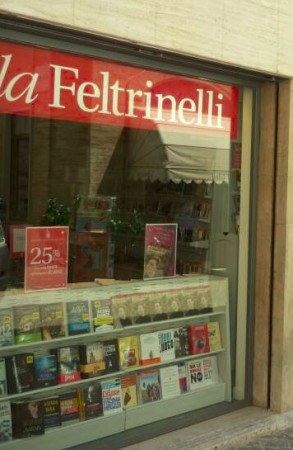 La Feltrinelli in corso della Repubblica