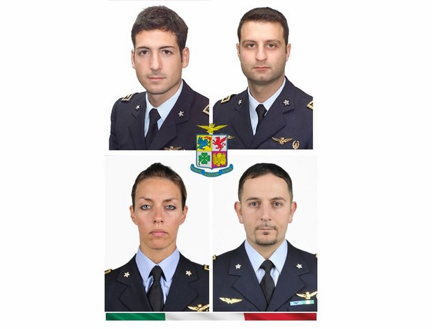 I quattro piloti scomparsi nell'incidente aereo